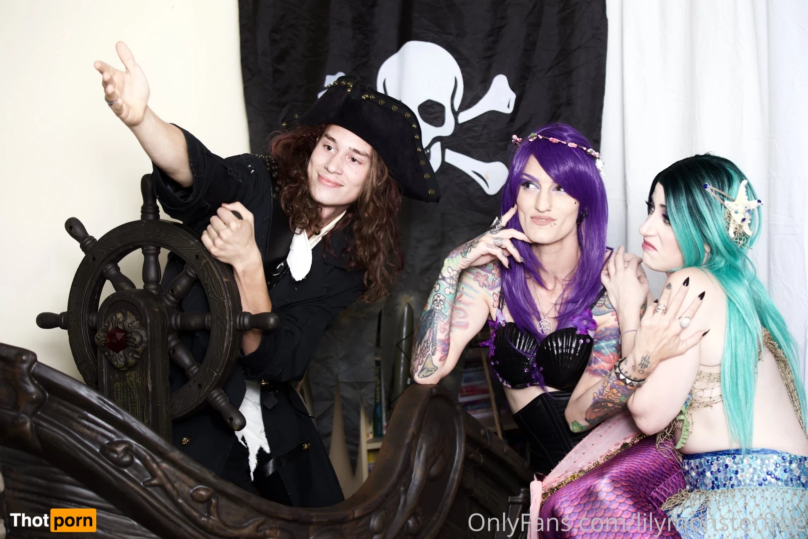 Lily Monster FREE 16573540