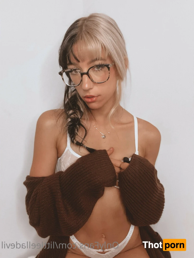 Daddy’s Naughty Little Girl 11091266