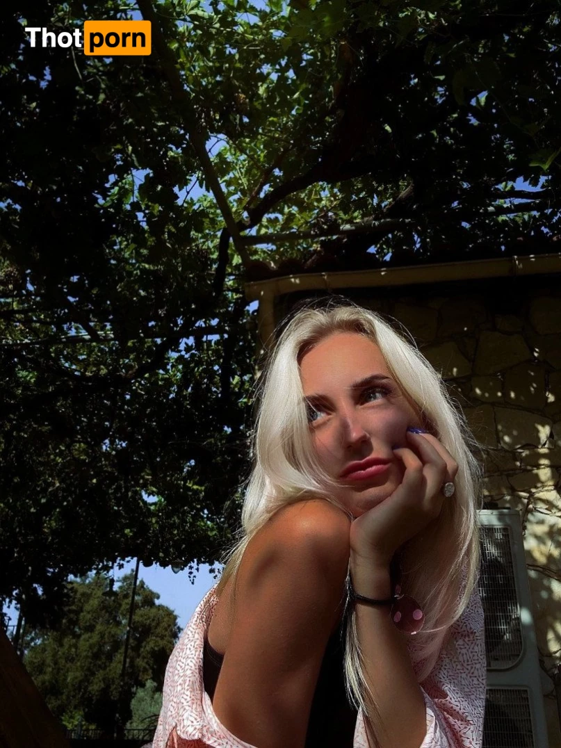 Molli💖XO XO🐲 3198412