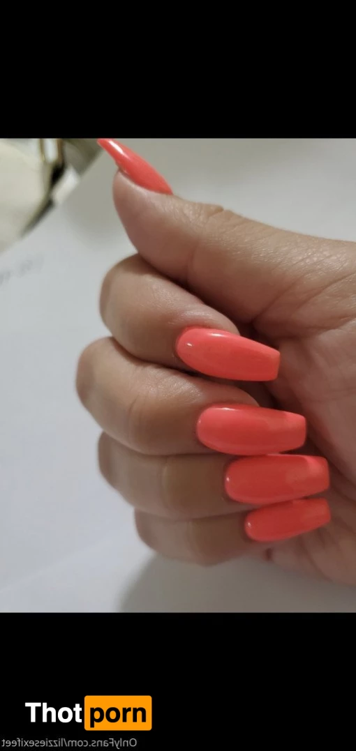 Lizziesexifeet 3199485