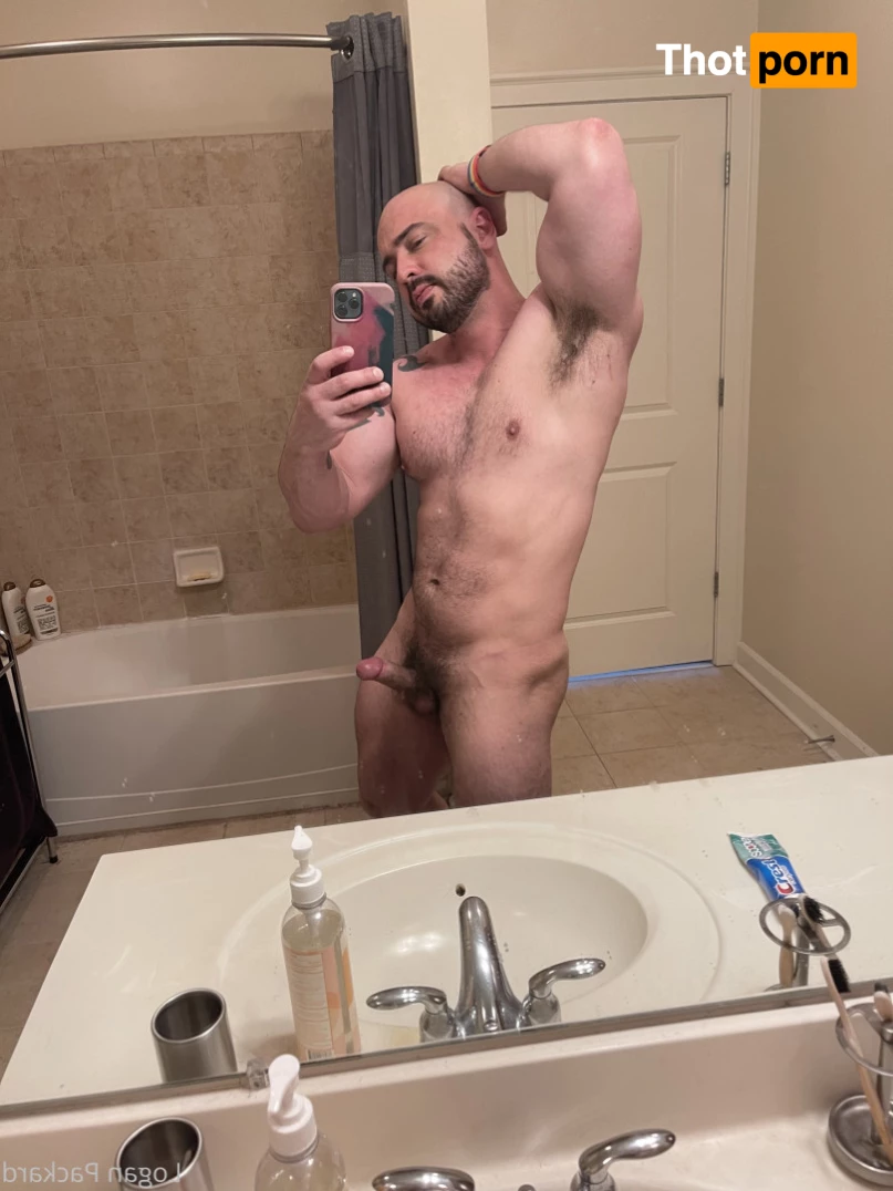 Logan Packard 6005930