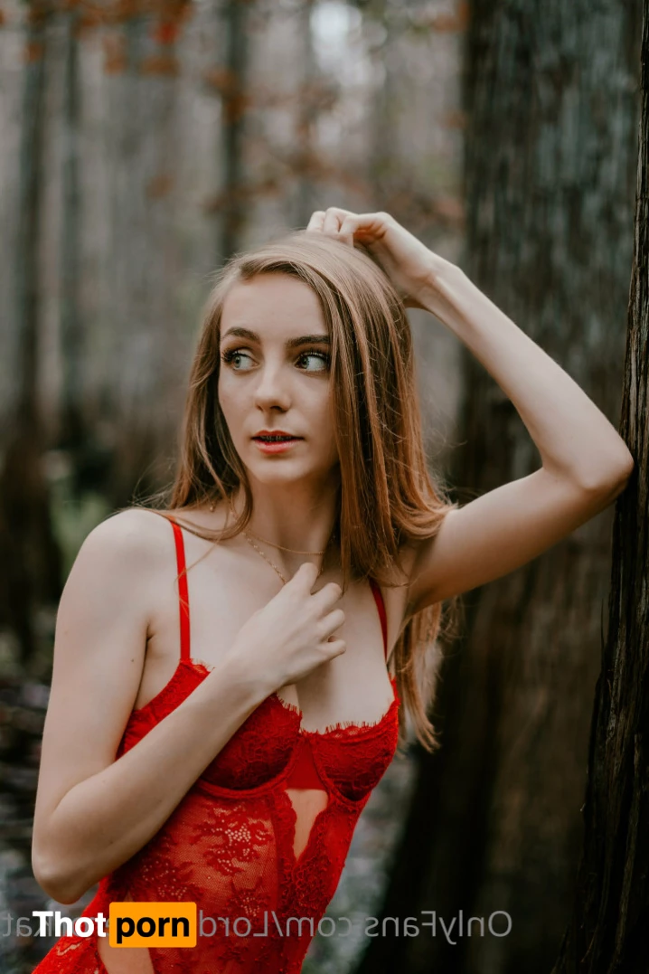 Kat 🌸 ONLINE NOW 🟢 5873179