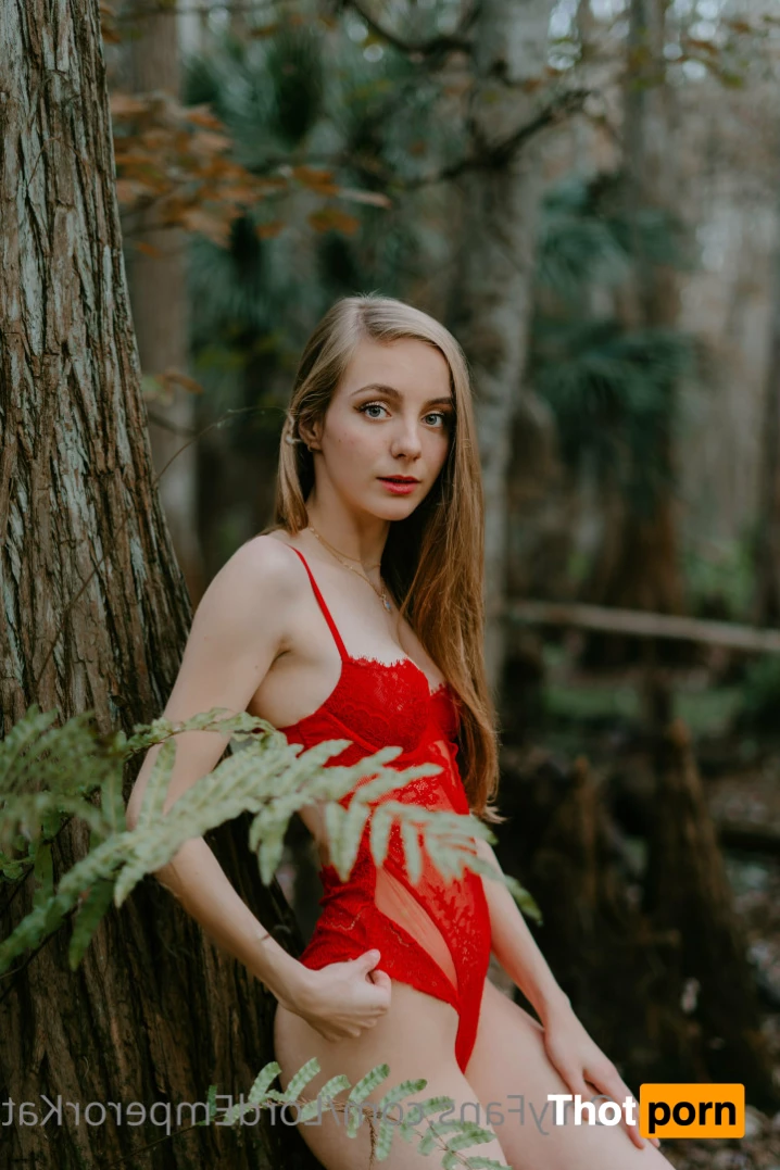 Kat 🌸 ONLINE NOW 🟢 5873242