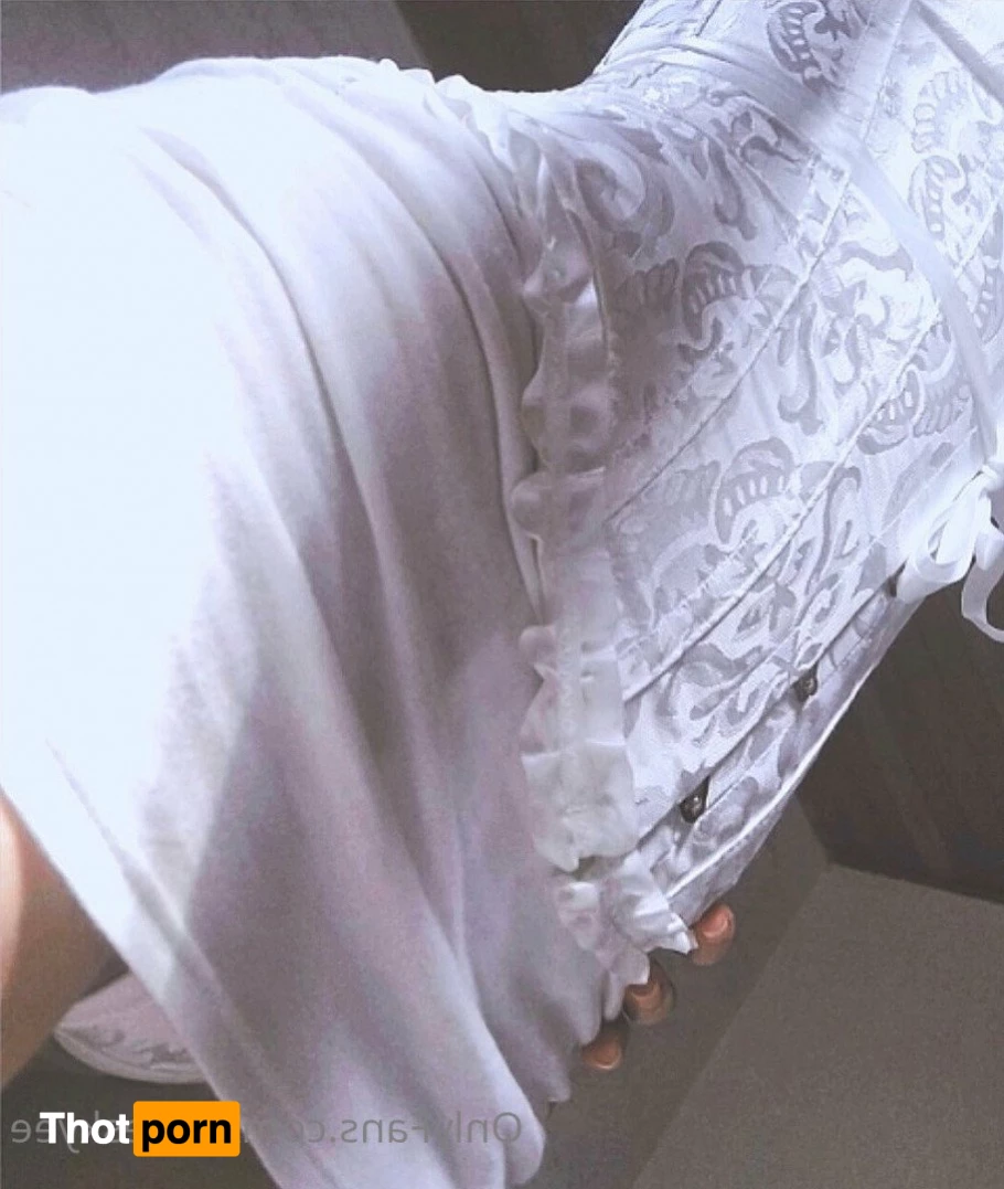 Get lost in my world 🧚🏻🦋 🧜🏻‍♀️ 🏝🌙🪐💫 3155821