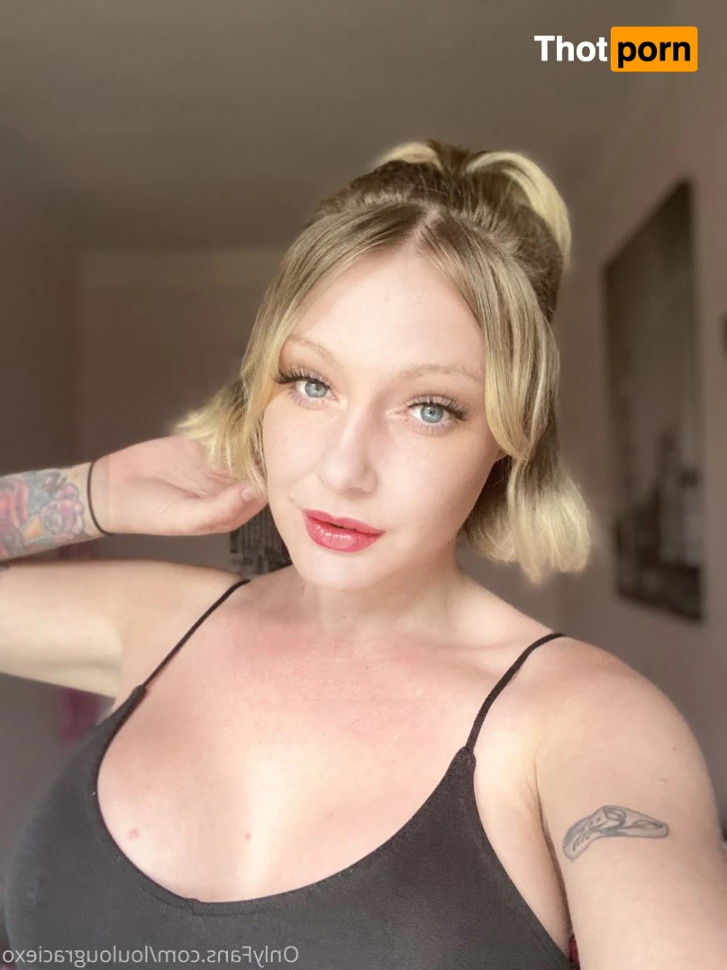 Lou Monrow ❤️ 3079473