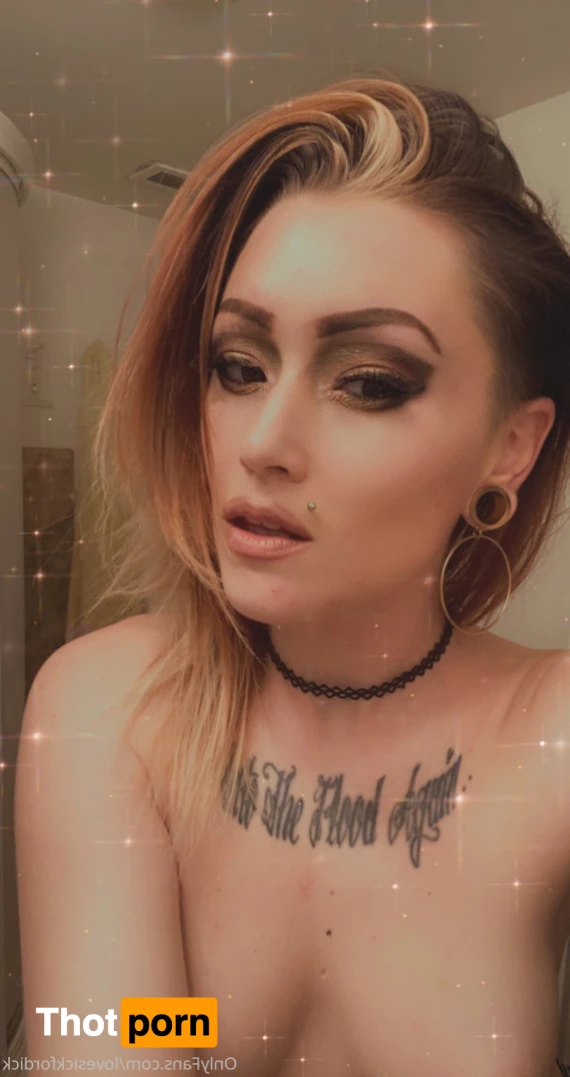 Roxie Lovesick 6231399