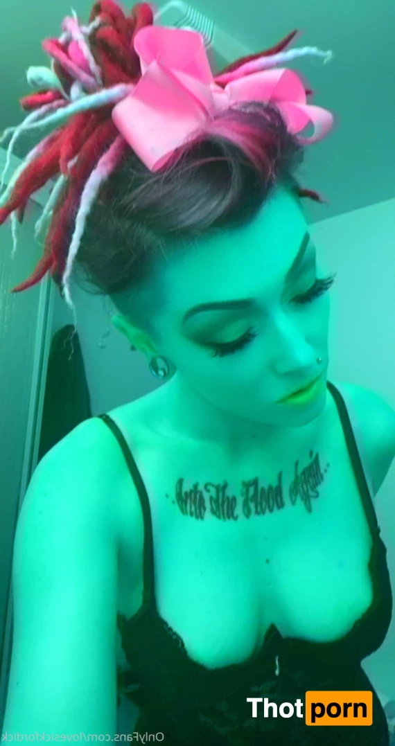 Roxie Lovesick 6231480