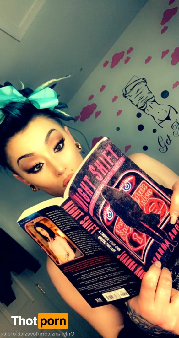 Roxie Lovesick 6231488