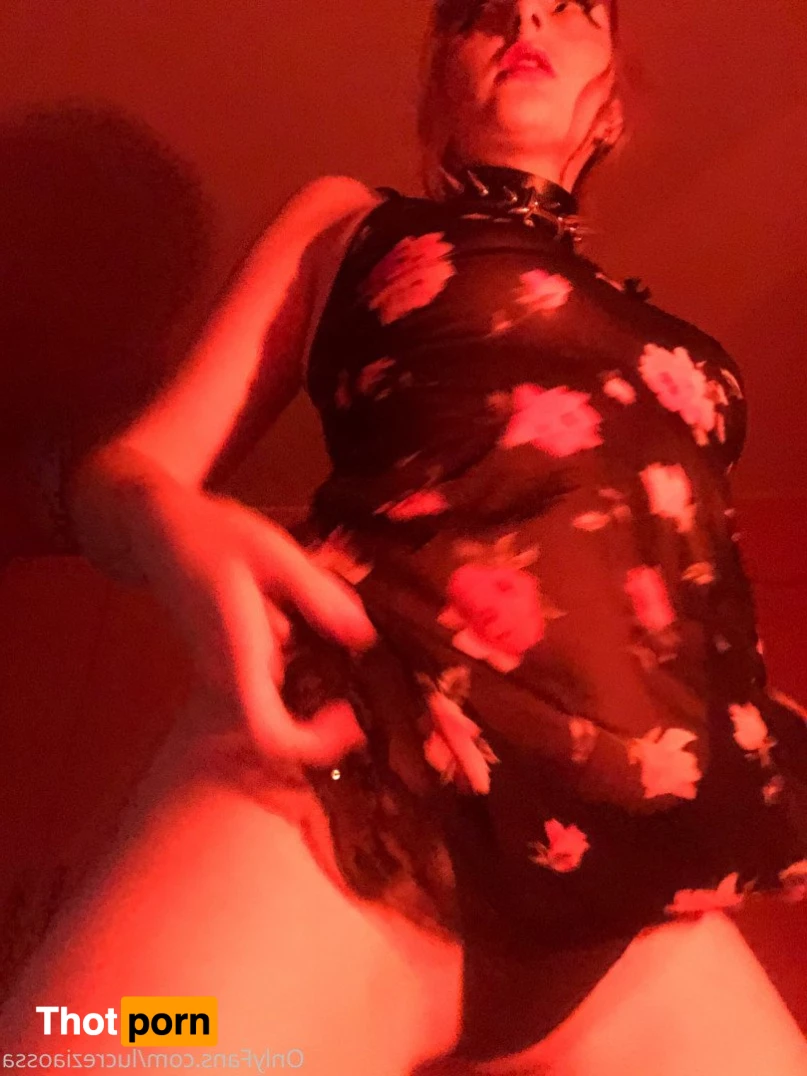 Lucrezia Bones 3075711