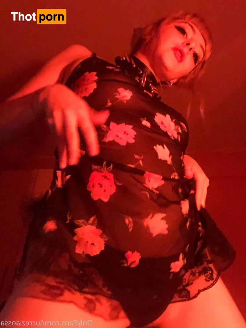 Lucrezia Bones 3075819