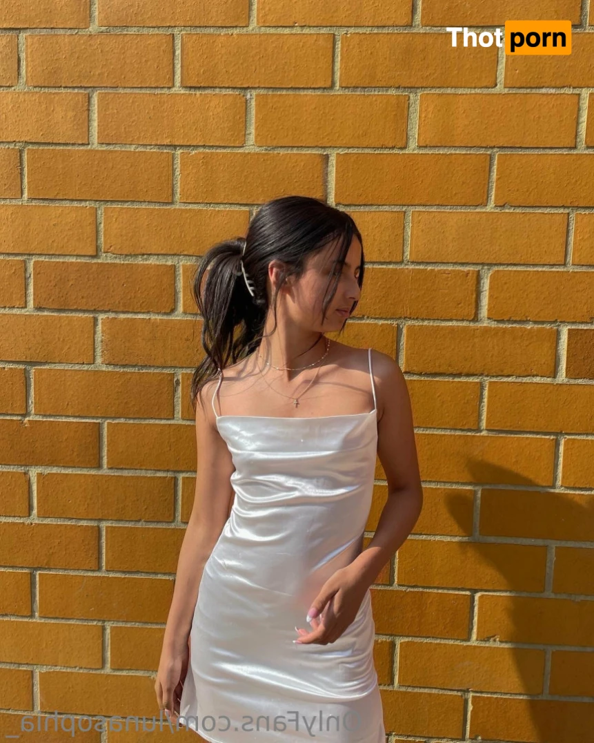 Luna Sophia 14795951