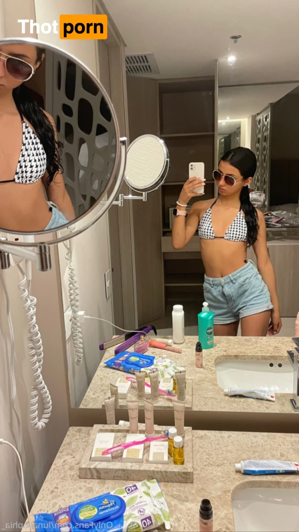 Luna Sophia 14797089