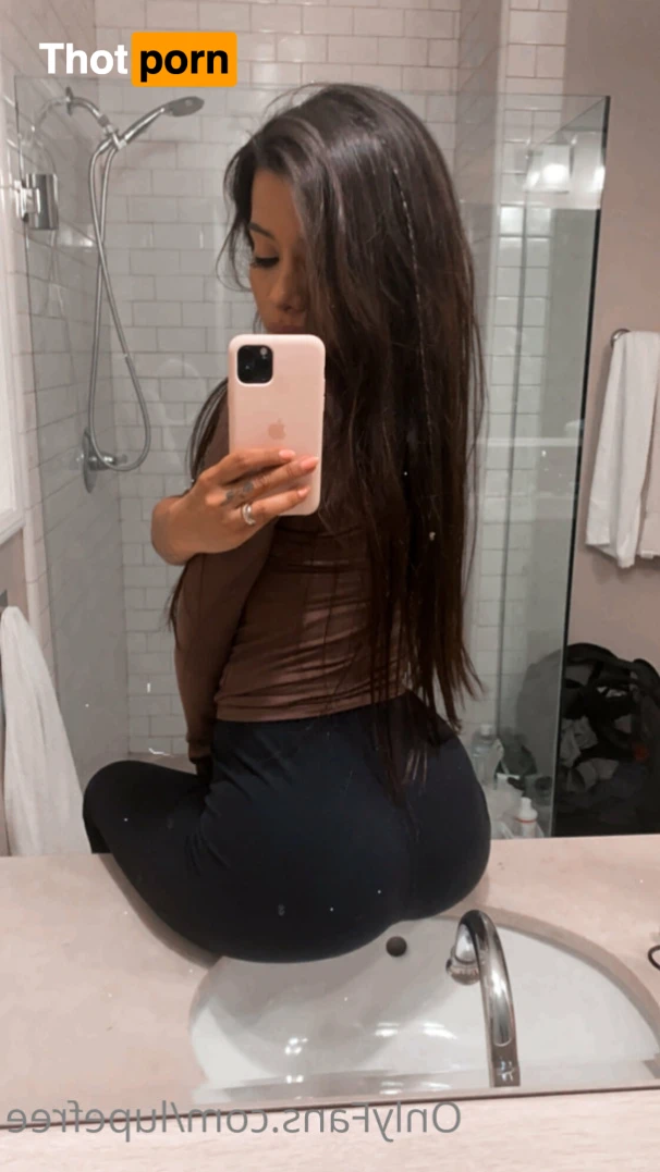 Lupe Fuentes 14793628