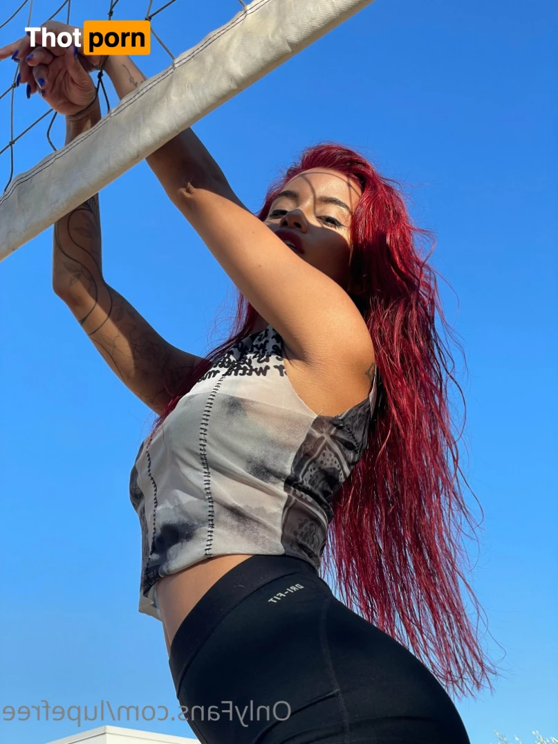 Lupe Fuentes 14793668