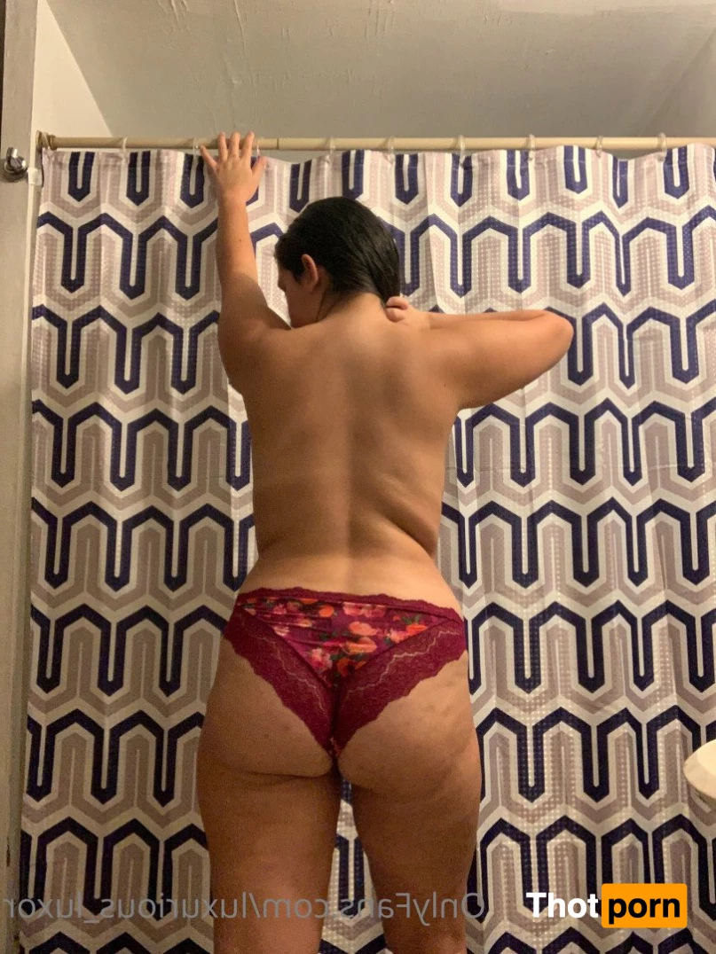 Lux 💚🖤🤍 3048744