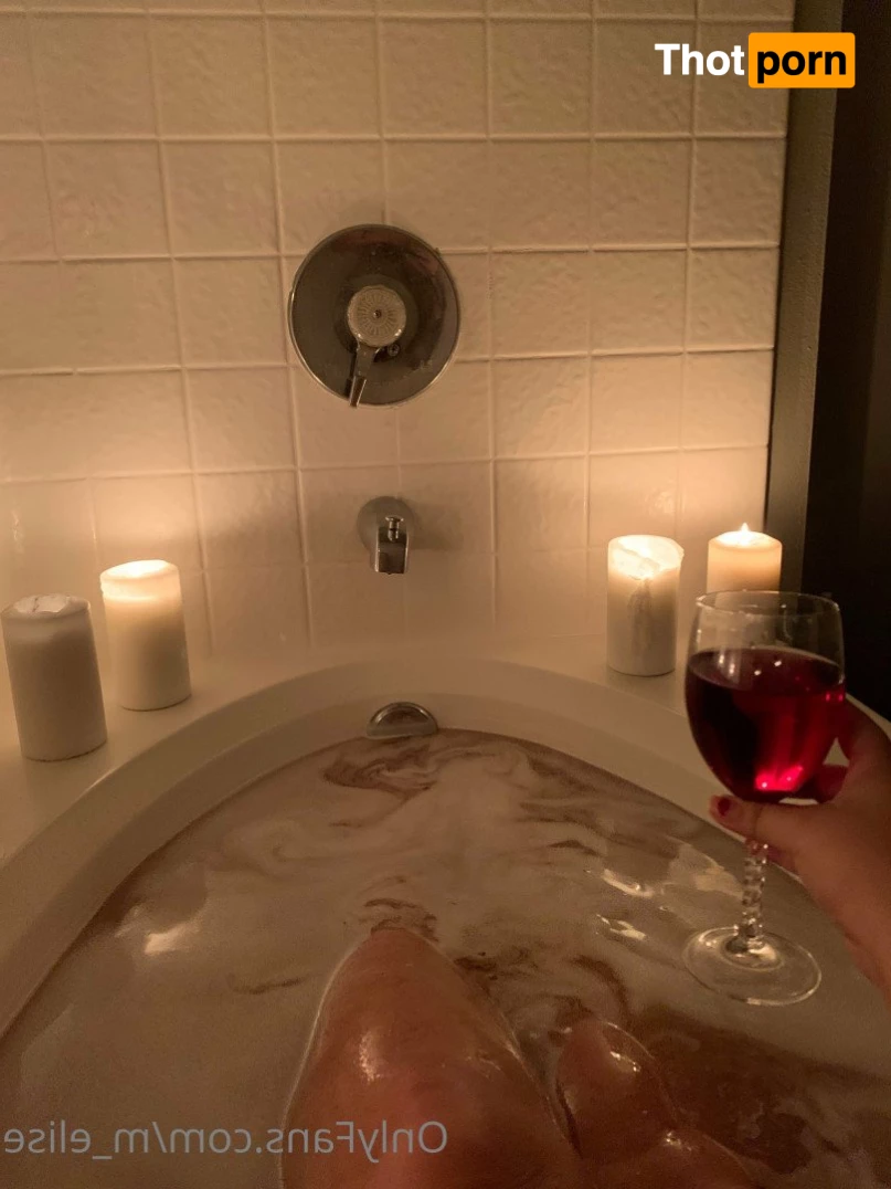 🥀Elise🥀 3125403