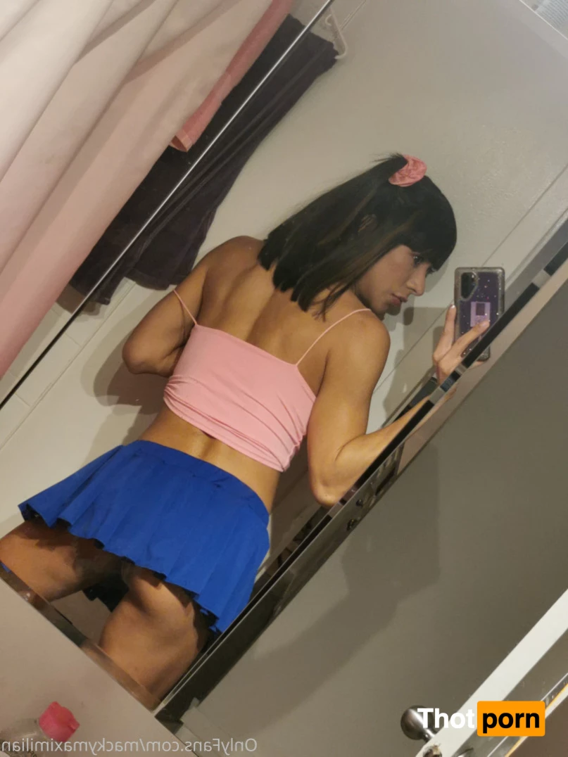 Maxine Macky 5989262