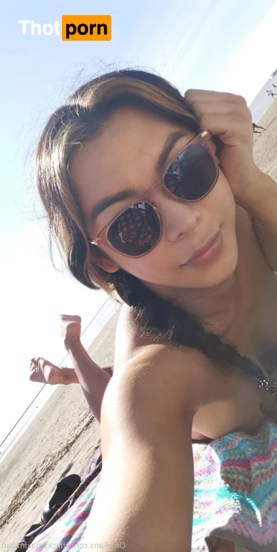 Maxine Macky 5989359