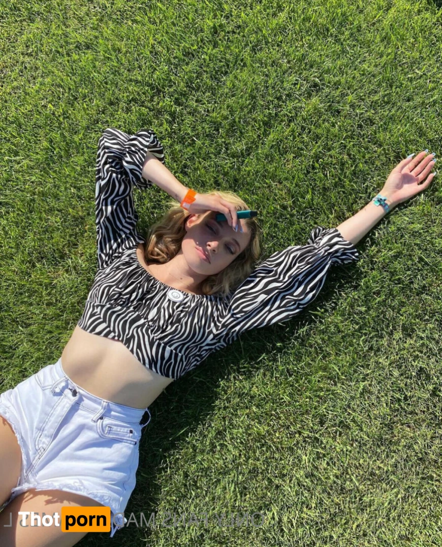 Maddie Little ;) 6231049