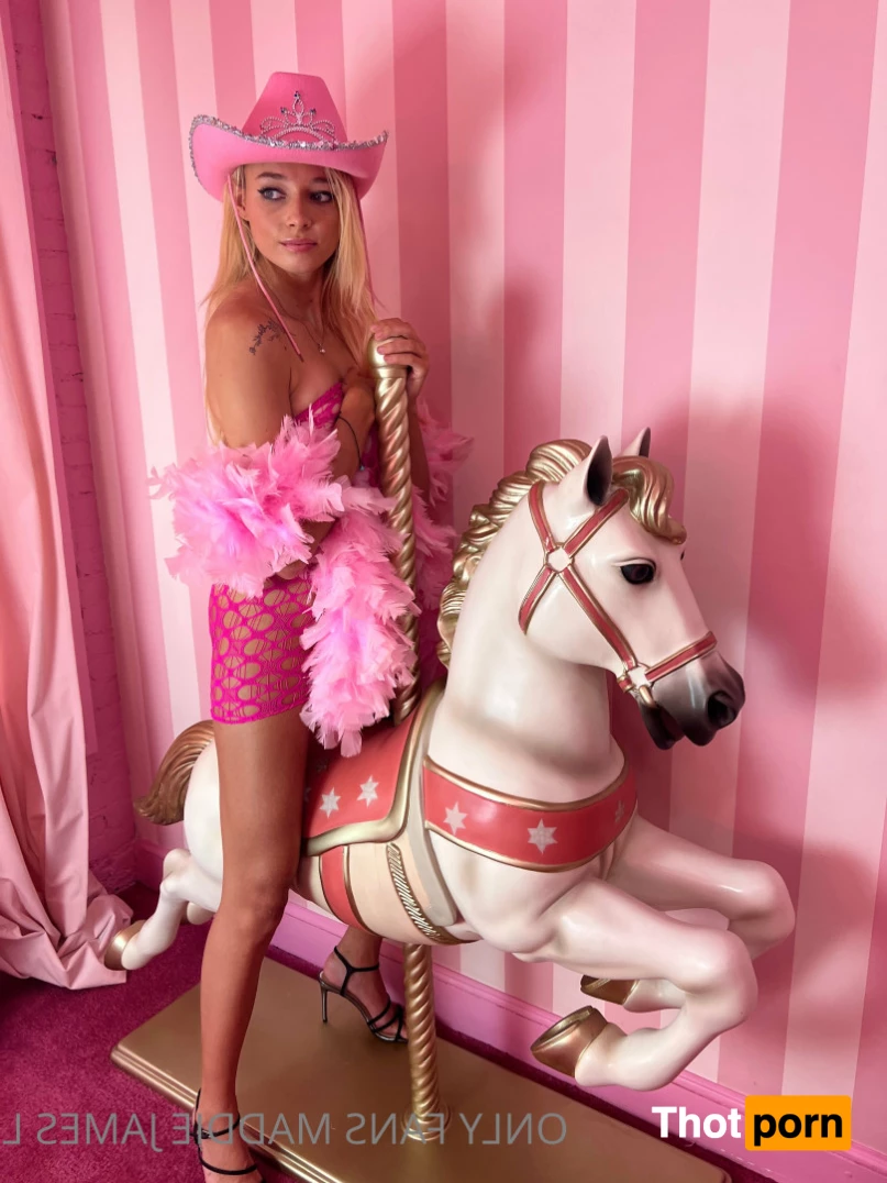 Maddie Little ;) 6231082