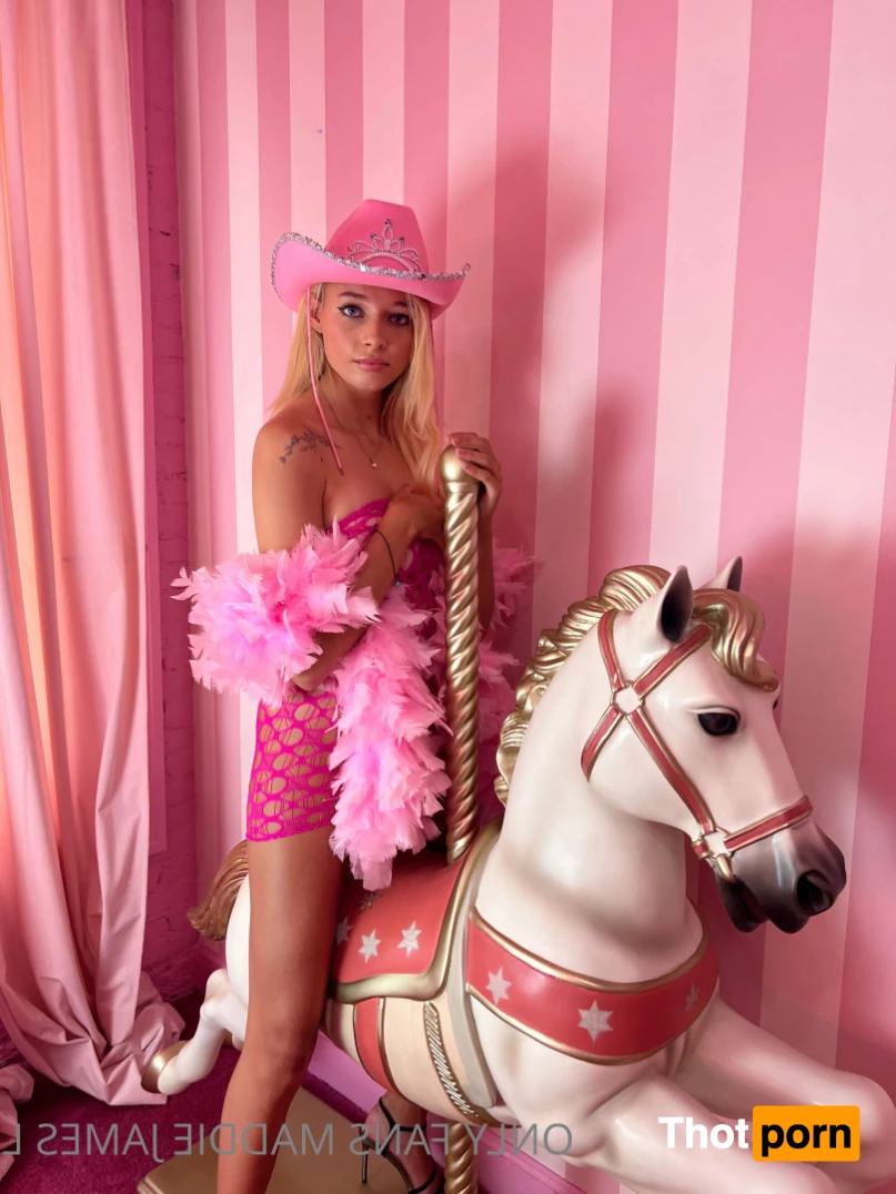 Maddie Little ;) 6231289