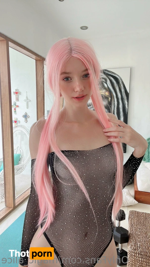 Alice  💤 14748499