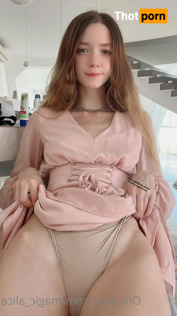 Alice  💤 14749127