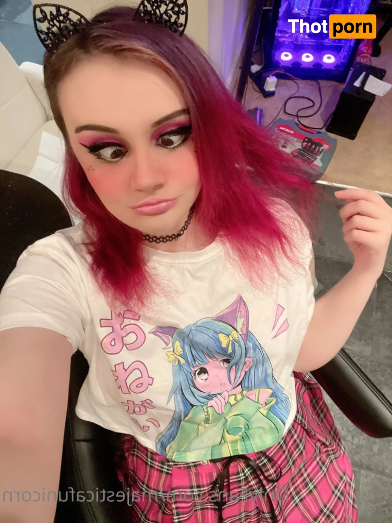 Your Cheeky Gamergirl🎮💦 5810880