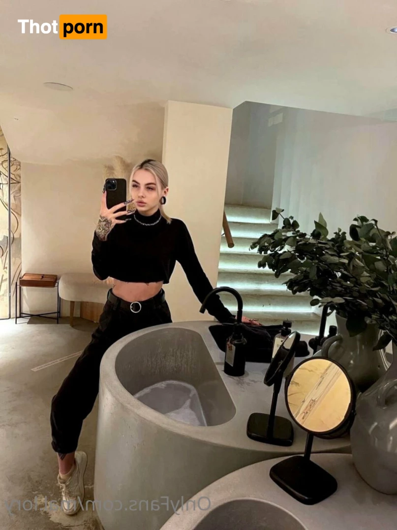 😈  ＭＡＬＬＯＲＹ😈 6291749