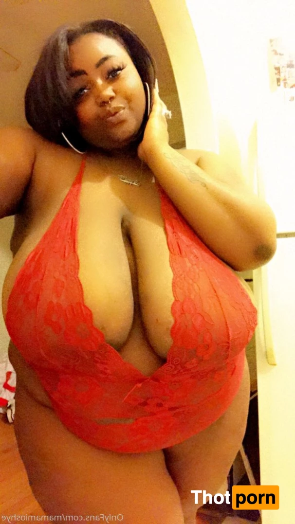 MIOSHYE JADE💦 3078855