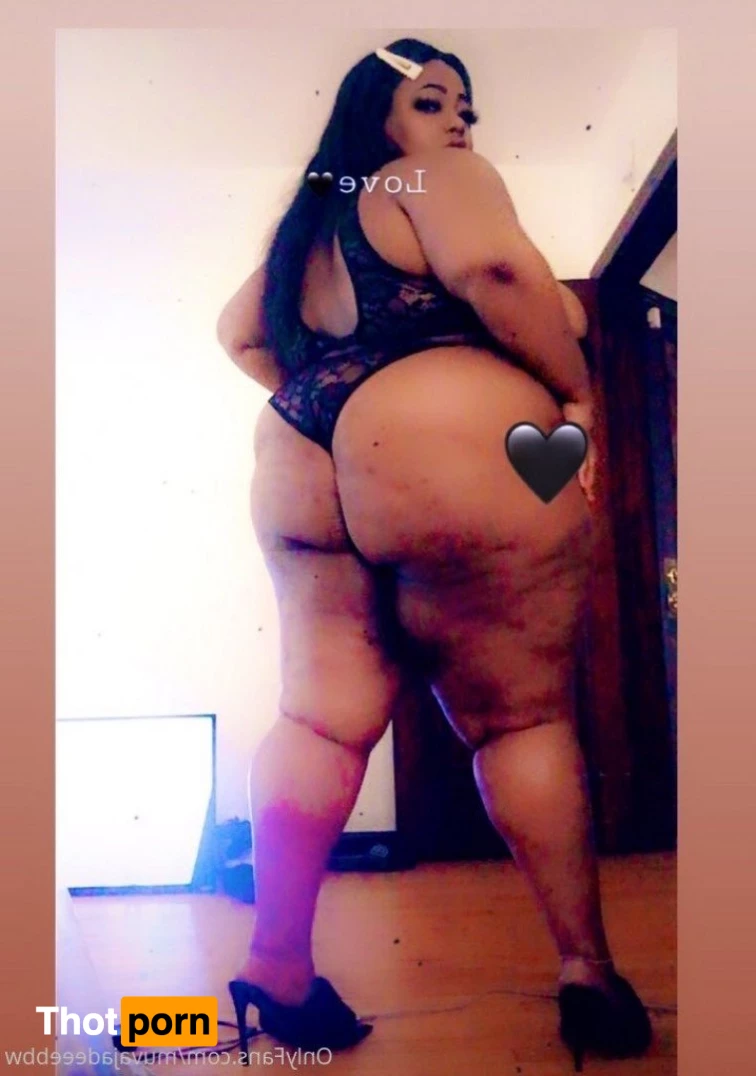 MIOSHYE JADE💦 3078940