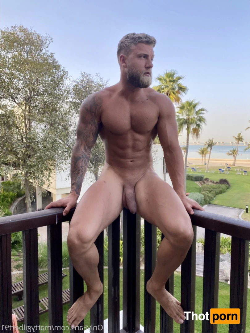 Ireland’s hottest couple 🇮🇪 15482097