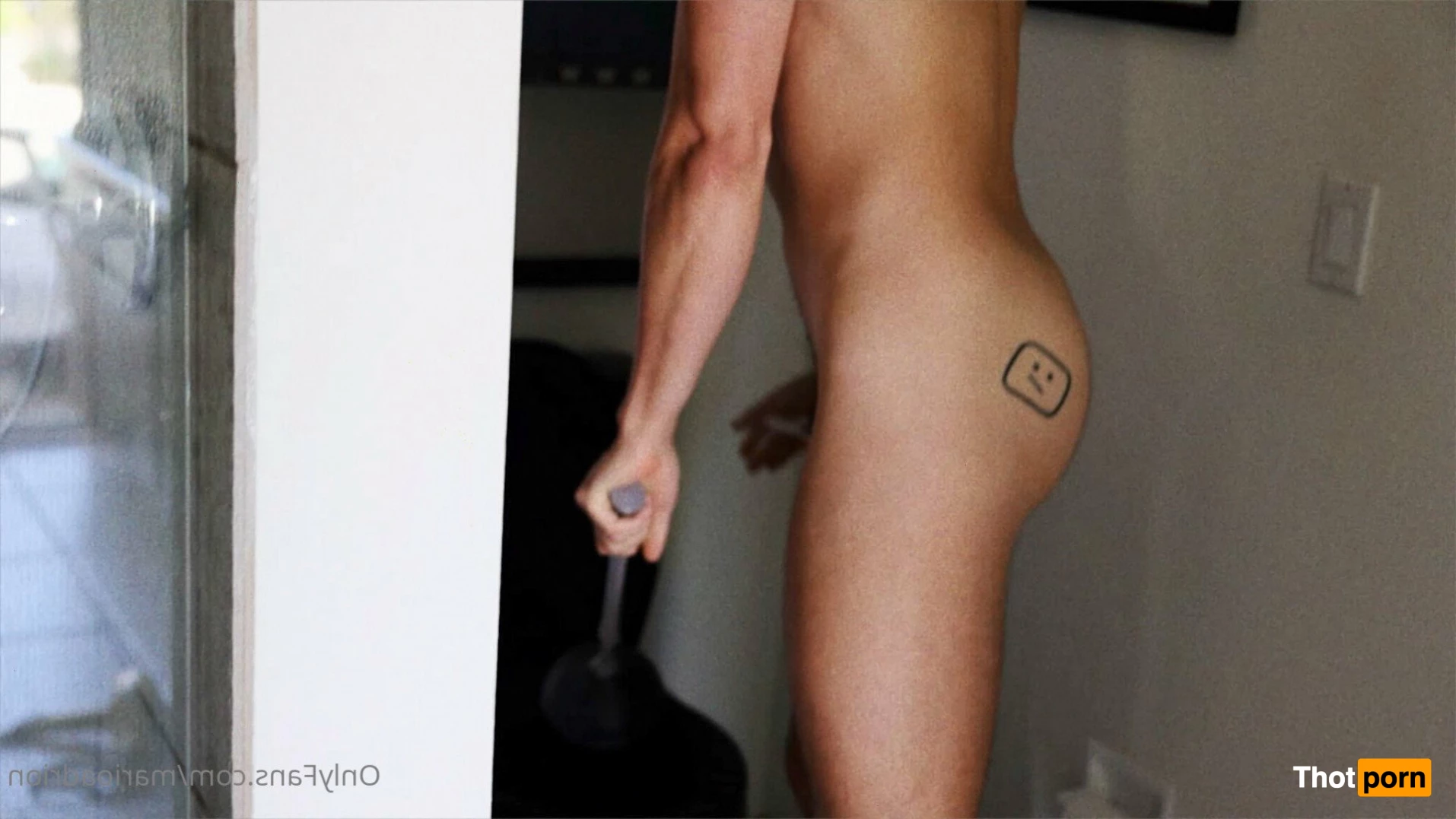 Mario Adrion 2938135