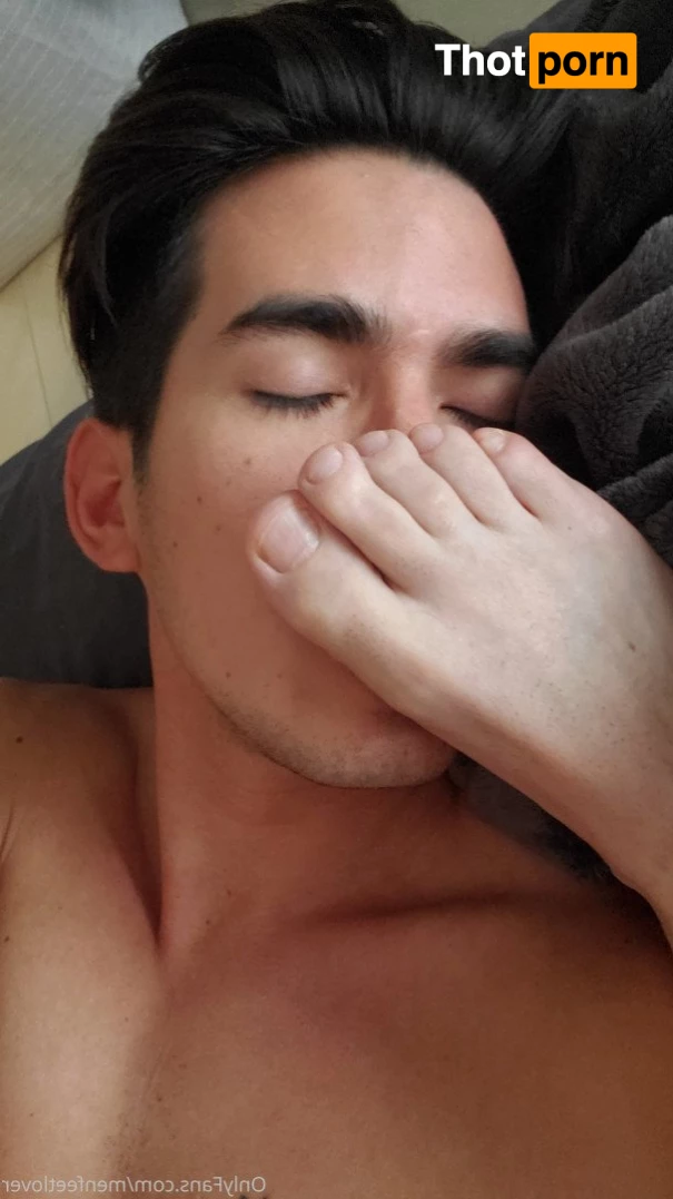 menfeetlover 3065255