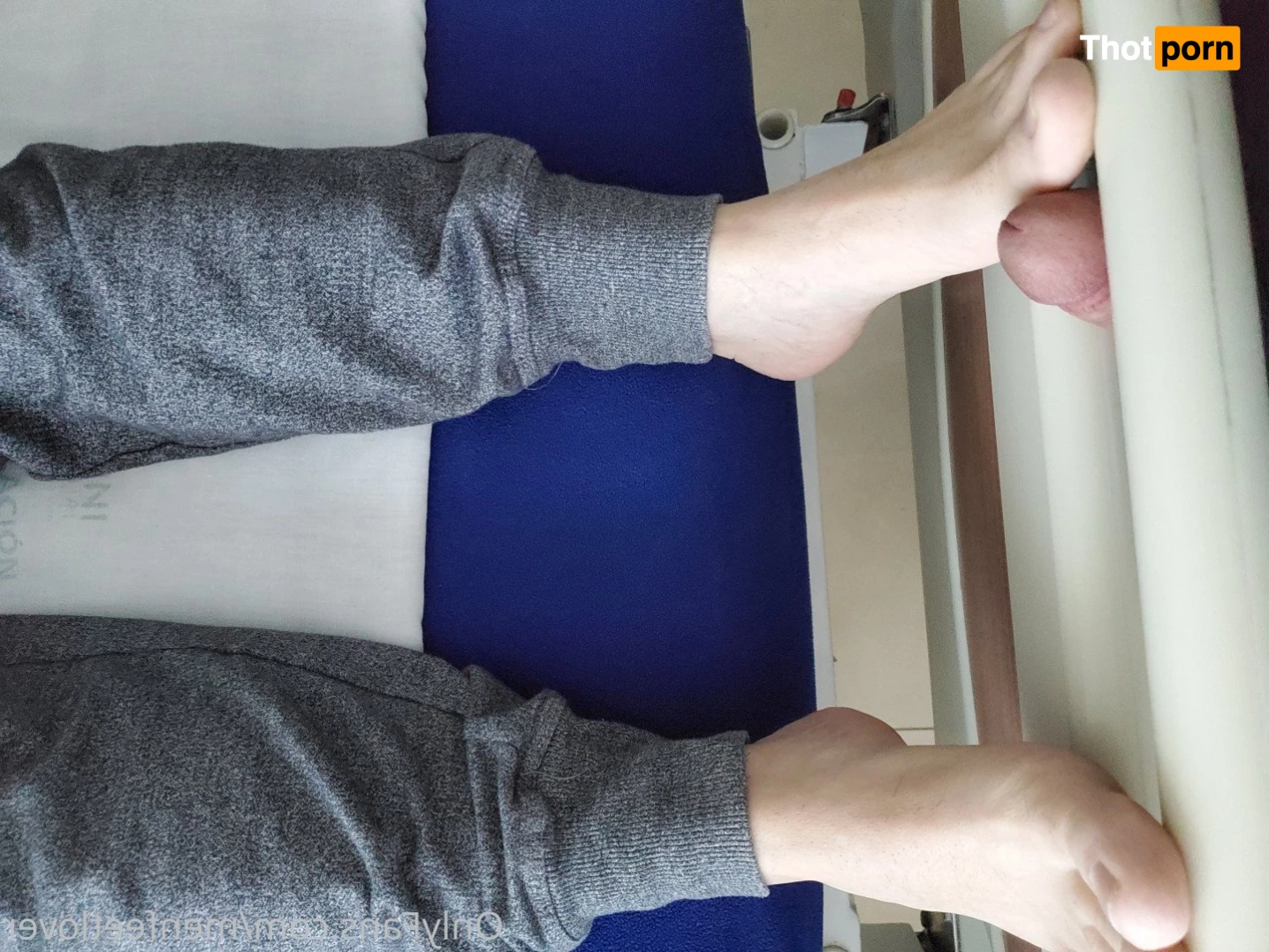 menfeetlover 3065297