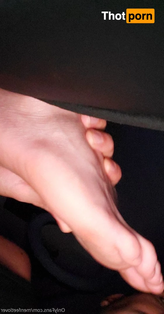 menfeetlover 3065523