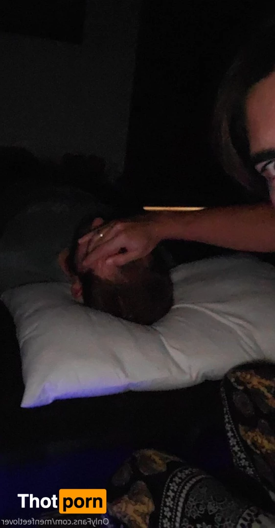 menfeetlover 3065584