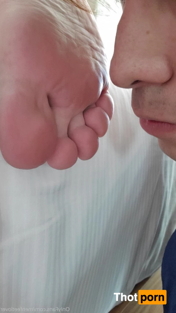 menfeetlover 3065803