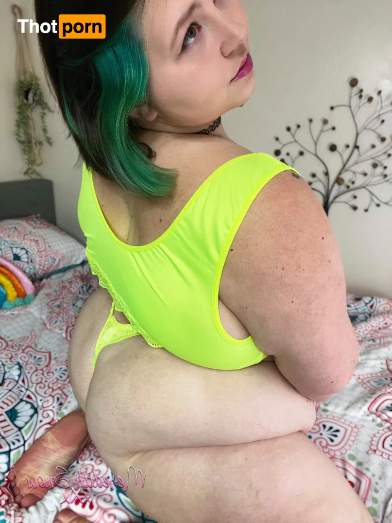 Meredith Snow FREE 3091997