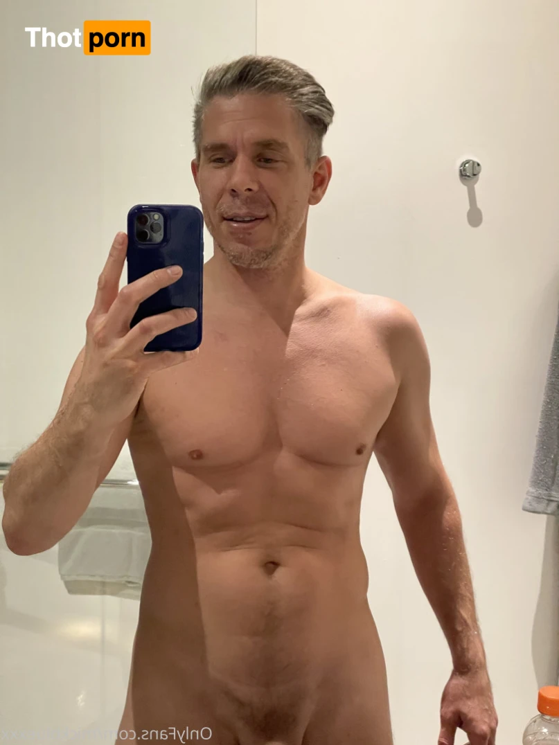 mickbluexxx 14480102