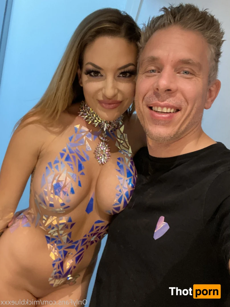 mickbluexxx 14480122