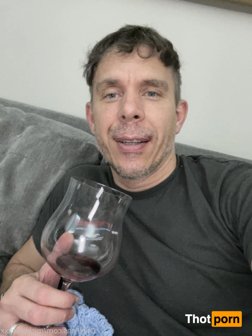 mickbluexxx 14480440