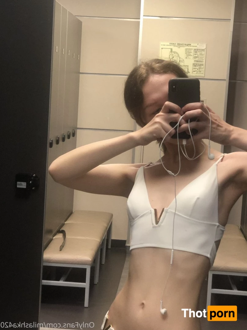 Mia 🧝🏻‍♀️ 2980326