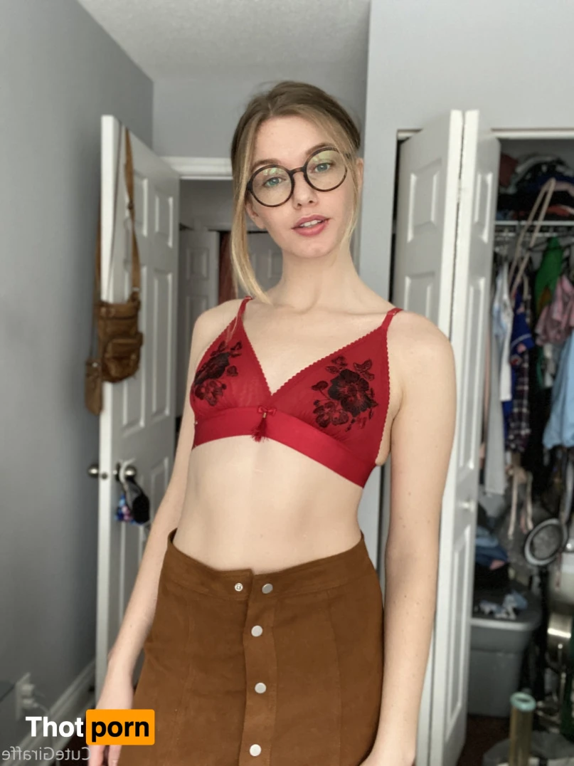 cutegiraffe 14218426