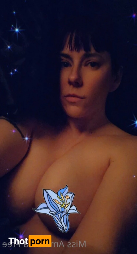 Miss Amalthea 6265880