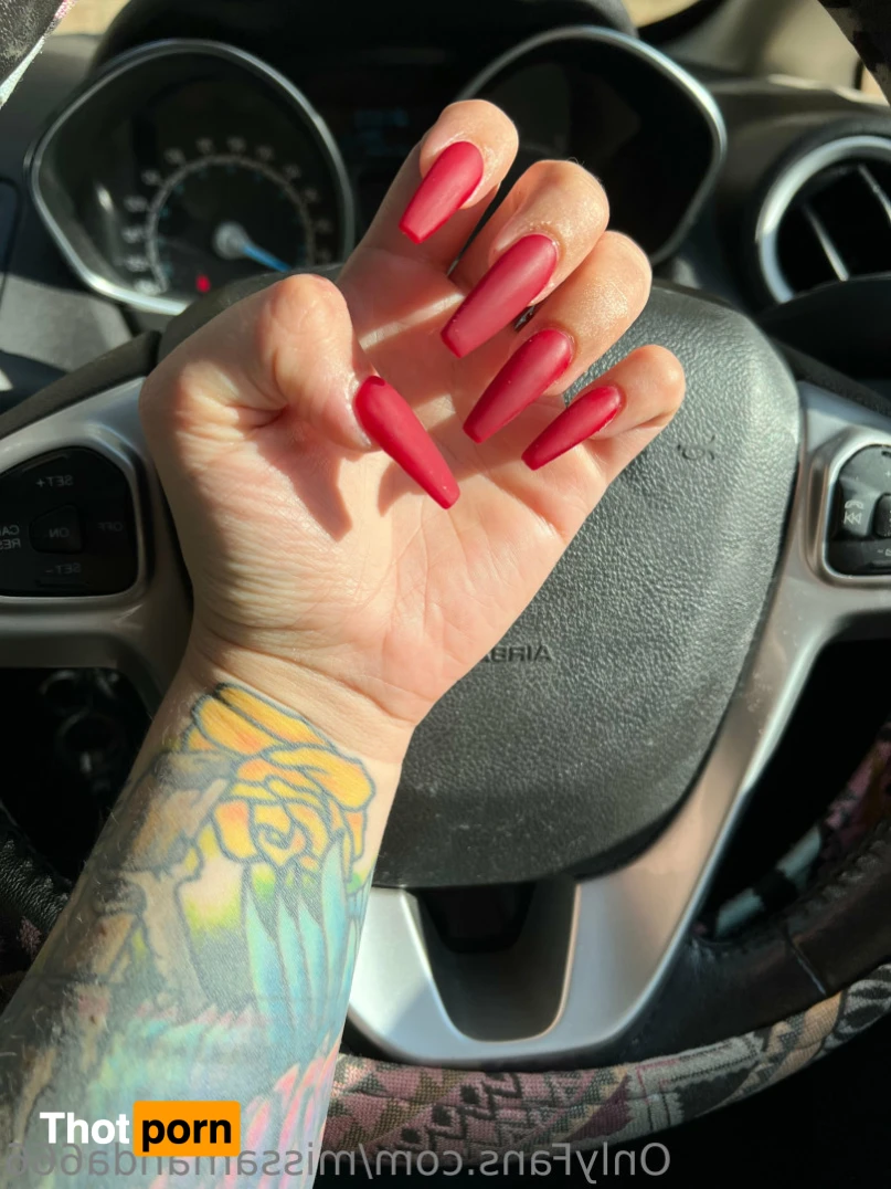 Miss Amanda 14335690