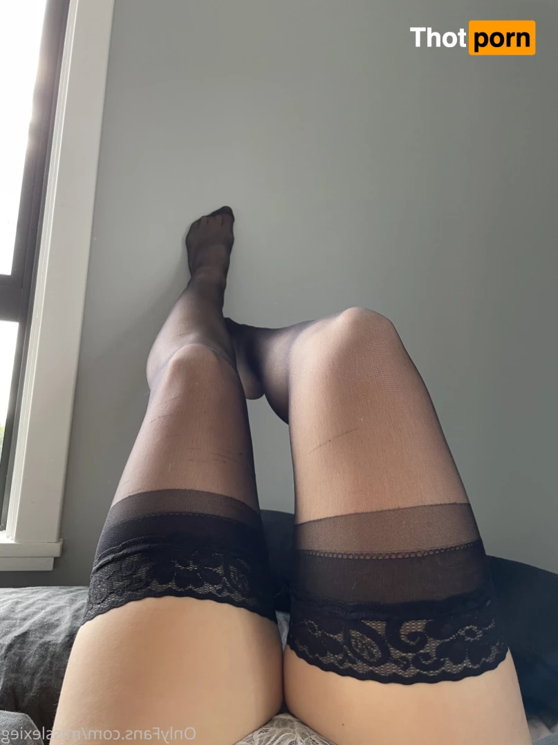 Miss Lexie Grace 6008469