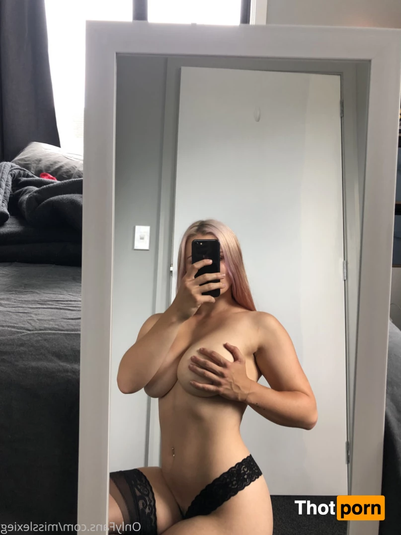 Miss Lexie Grace 6008529