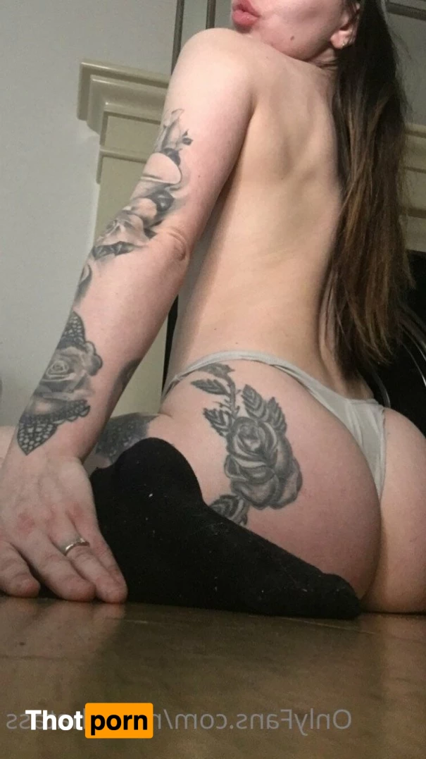 Naughty nads 2985955