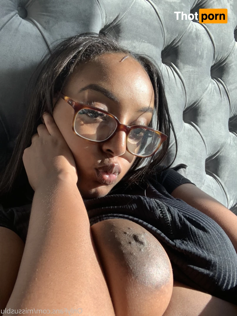 Juicy Butt Queen 10331817